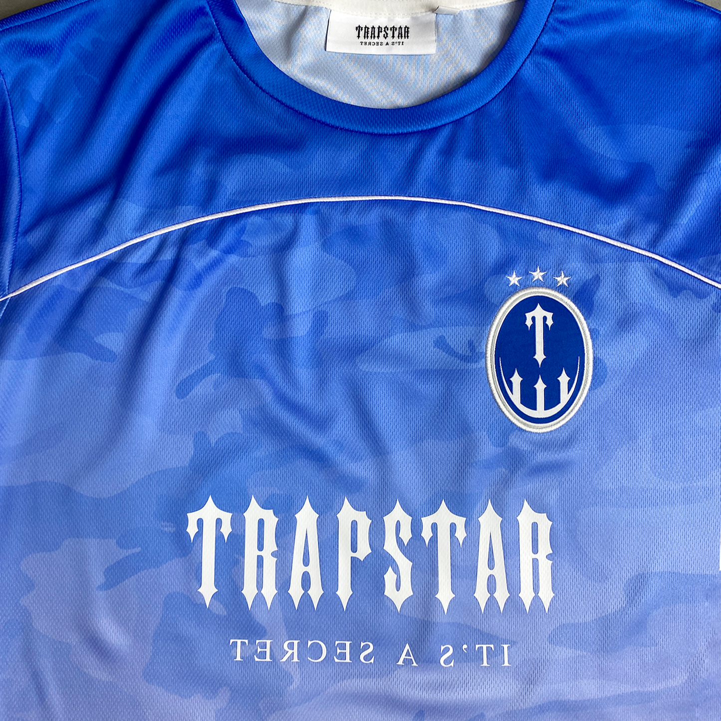Camiseta TrapStar Ignorant Footbal Jersey Gradient Blue